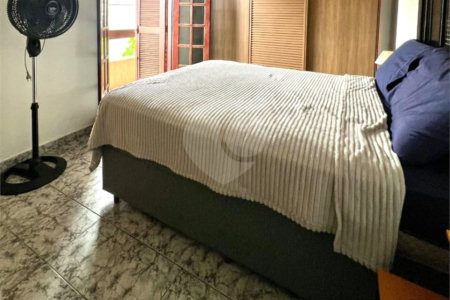 Sobrado à venda com 3 quartos em Conjunto Habitacional Júlio de Mesquita Filho, Sorocaba, SP