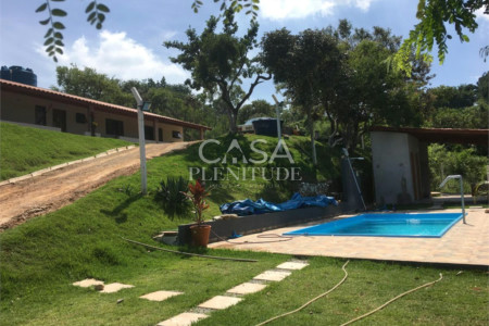 Chácara à venda com 2 quartos, sendo 1 suíte,  em Fazenda Genebra, Sorocaba, SP