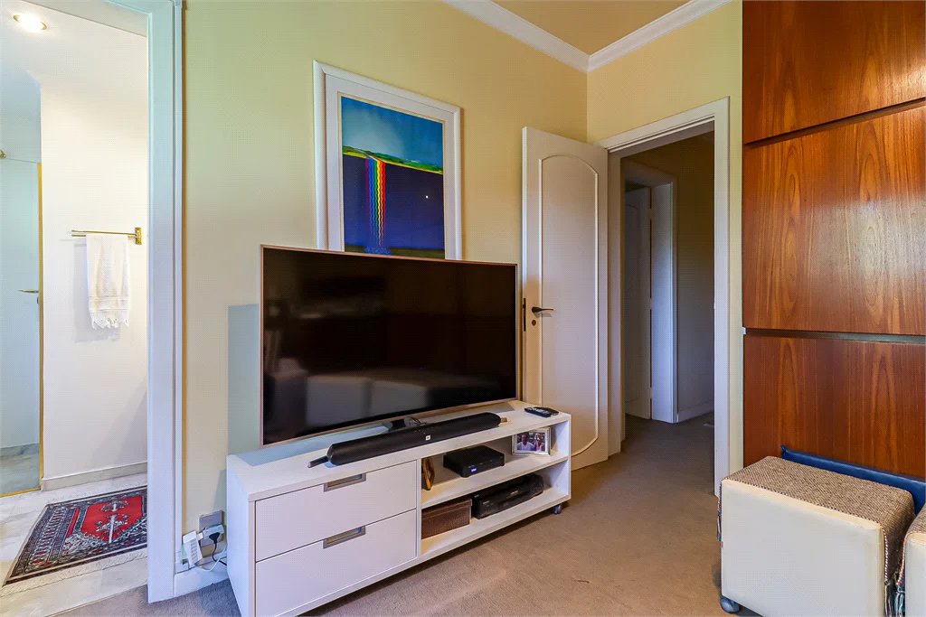 Apartamento à venda ou para alugar com 4 suítes em Jardim Vitória Régia, São Paulo, SP
