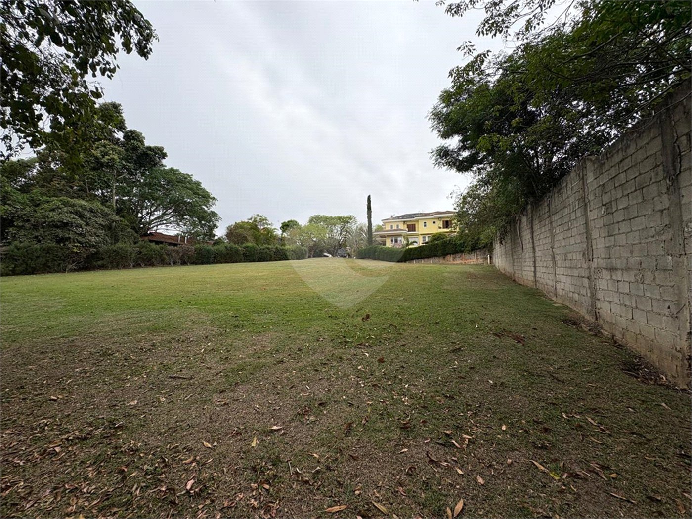 Terreno à venda no condomínio Vivendas do Lago, Sorocaba - SP