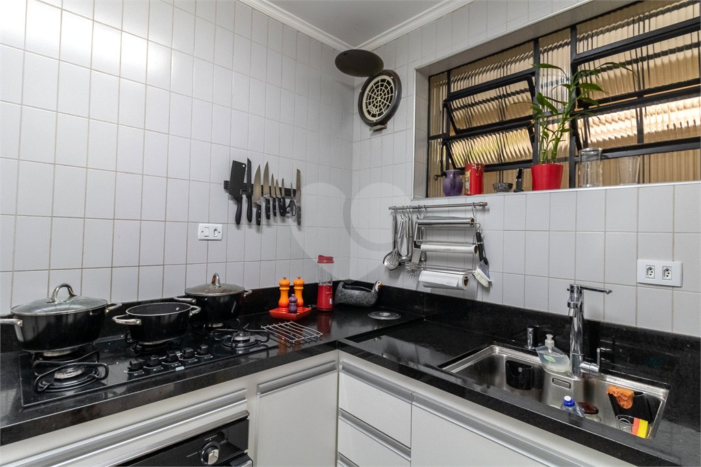 Casa à venda com 3 quartos, sendo 1 suíte,  em Parque Colonial, São Paulo, SP