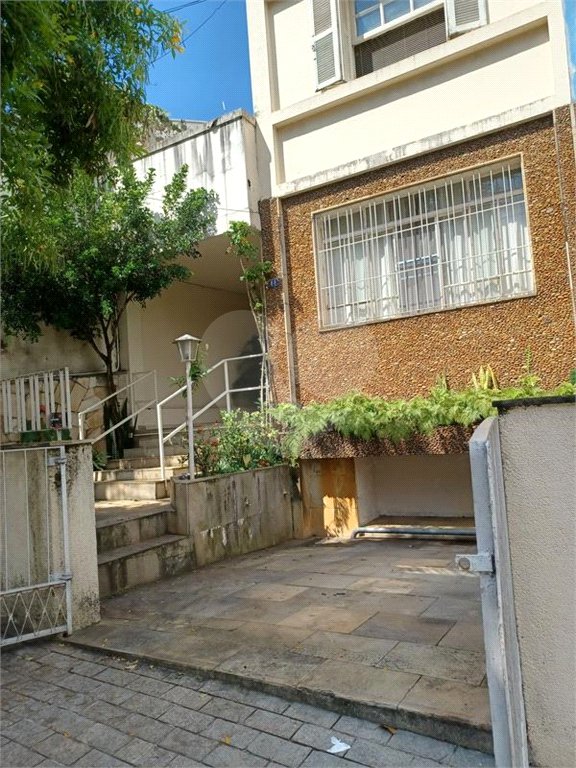 Sobrado à venda com 3 quartos em Santana, São Paulo, SP