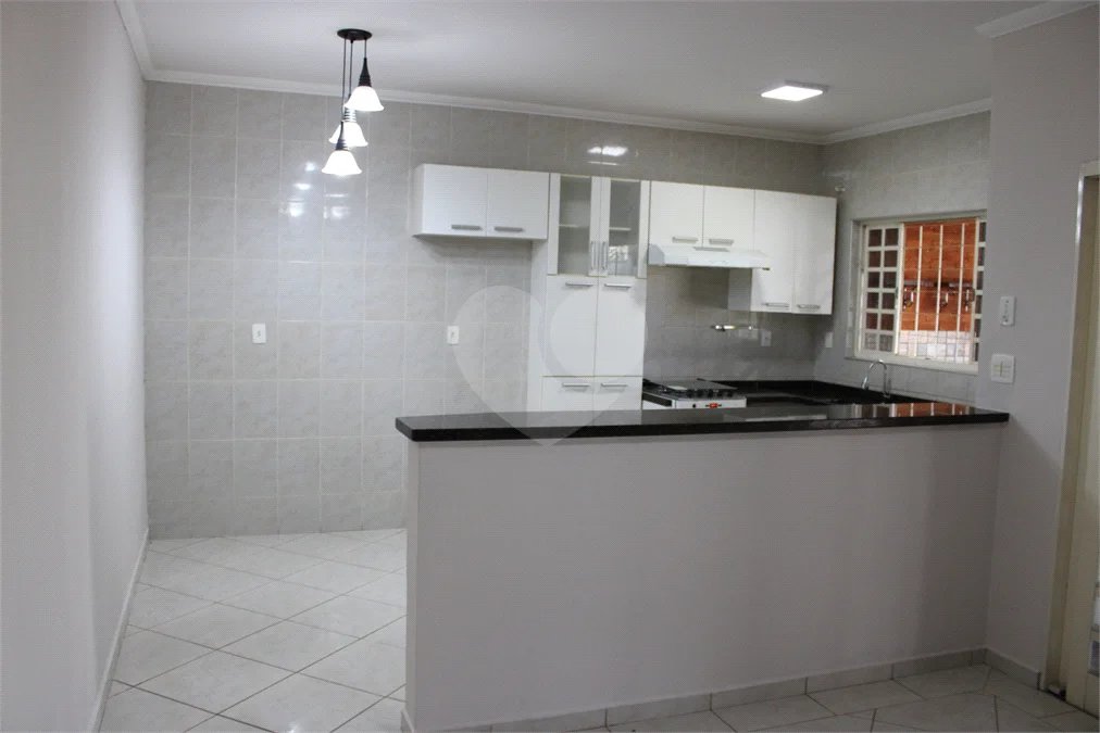 Casa à venda ou para alugar com 2 quartos em Jardim Santa Helena, Valinhos, SP