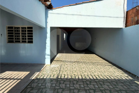 Casa à venda com 3 quartos, sendo 1 suíte, em Morada da Serra, Cuiabá, MT