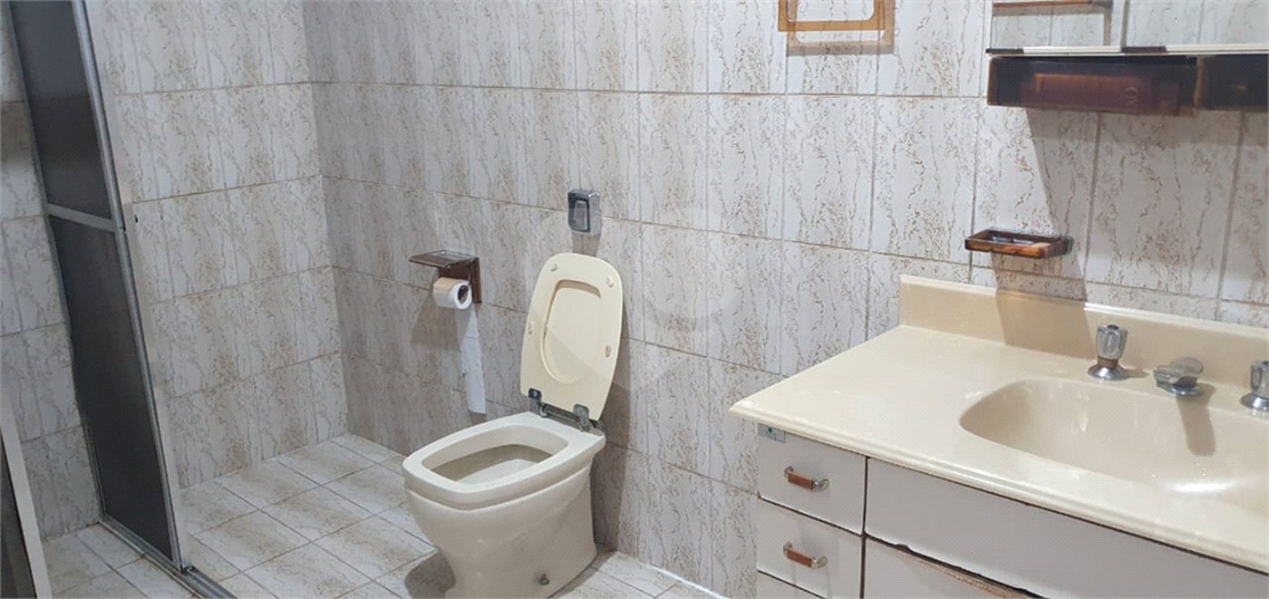 Casa Térrea à venda com 3 quartos em Vila Mazzei, São Paulo, SP