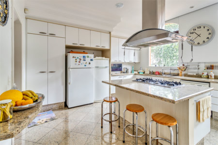 Casa à venda ou para alugar com 4 suítes em Alto da Boa Vista, São Paulo, SP