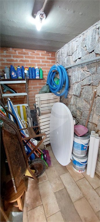 Casa à venda com 3 quartos, sendo 2 suítes, no condomínio Alpes de Caieiras, Caieiras - SP