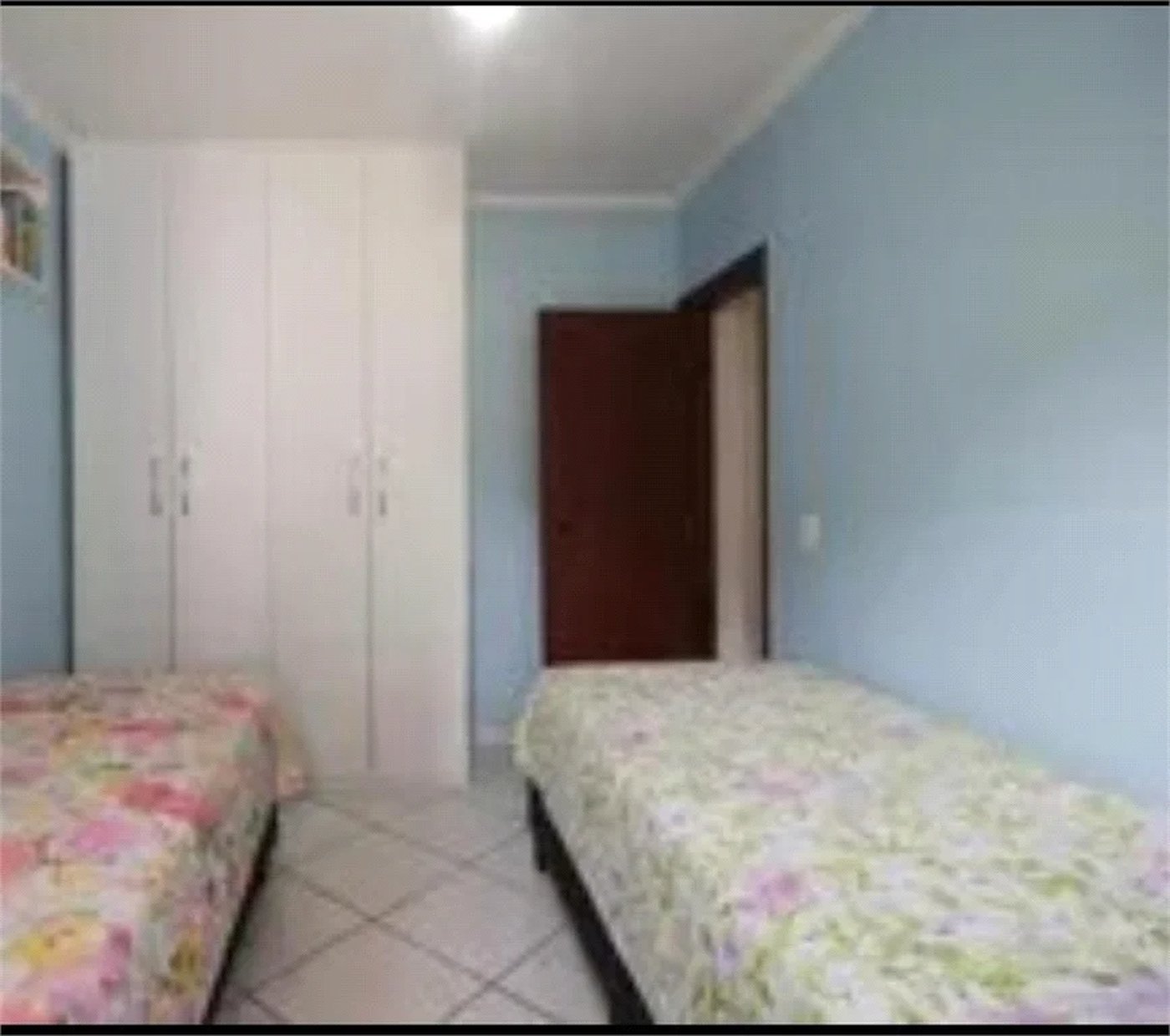 Sobrado à venda com 3 quartos, sendo 1 suíte, em Lar São Paulo, São Paulo, SP
