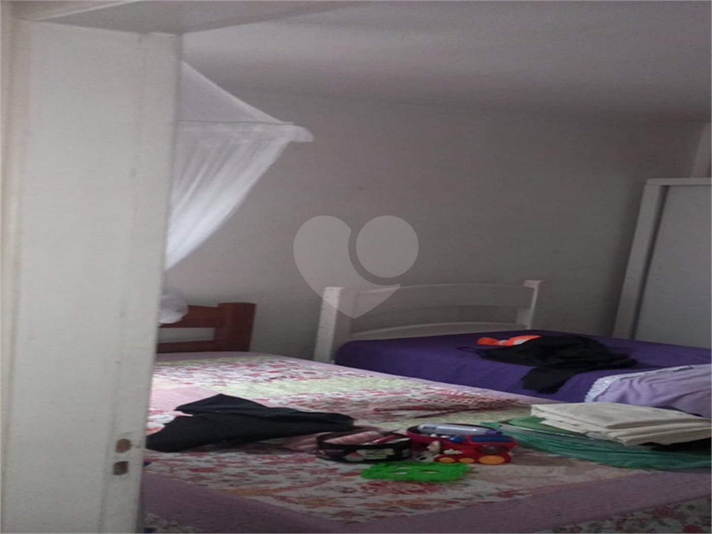 Casa à venda com 3 quartos, sendo 1 suíte,  em Lapa de Baixo, São Paulo, SP