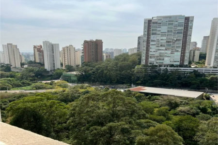 Apartamento à venda com 3 suítes em Jardim Caboré, São Paulo, SP