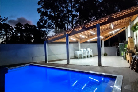Casa à venda com 3 quartos, sendo 1 suíte, no condomínio Caconde, São Bernardo do Campo - SP