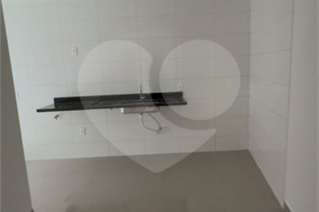 Casa à venda com 2 quartos no condomínio Sá Campelo, São Paulo - SP