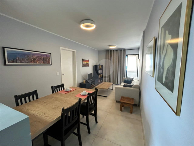 Apartamento à venda com 2 quartos em Campo Belo, São Paulo, SP