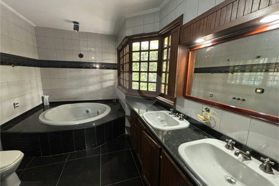 Casa à venda com 4 suítes em Tremembé, São Paulo, SP