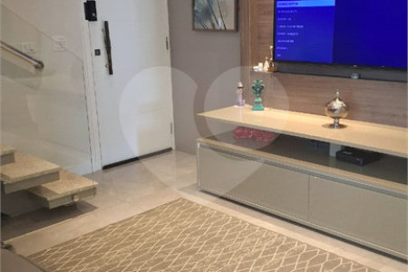 Apartamento à venda com 2 quartos em Parada Inglesa, São Paulo, SP
