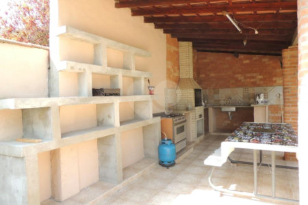 Casa à venda com 4 quartos em Bosque, Vinhedo, SP