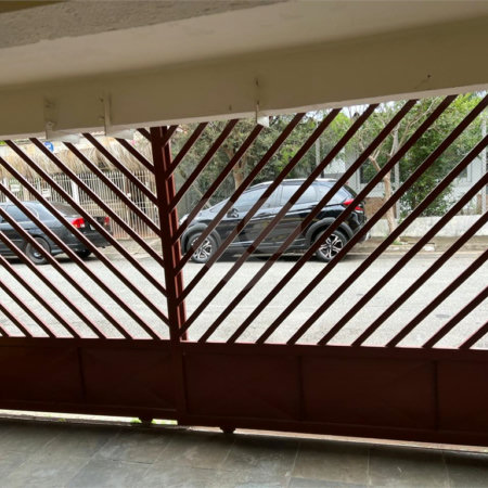 Sobrado à venda com 5 quartos, sendo 2 suítes, em Vila Universitária, São Paulo, SP