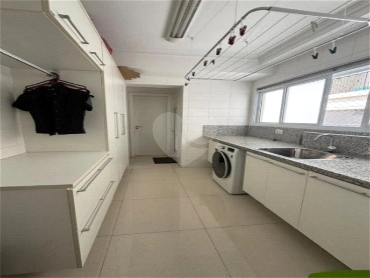 Apartamento à venda com 4 quartos, sendo 3 suítes, em Vila Regente Feijó, São Paulo, SP
