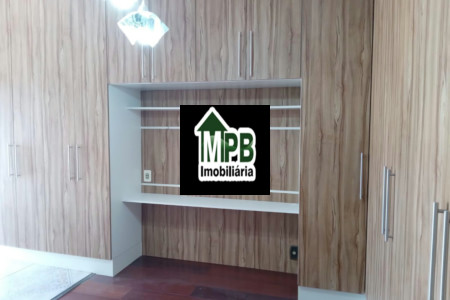 Sobrado à venda com 2 quartos, sendo 1 suíte, em Jardim Altos Do Itavuvu, Sorocaba, SP