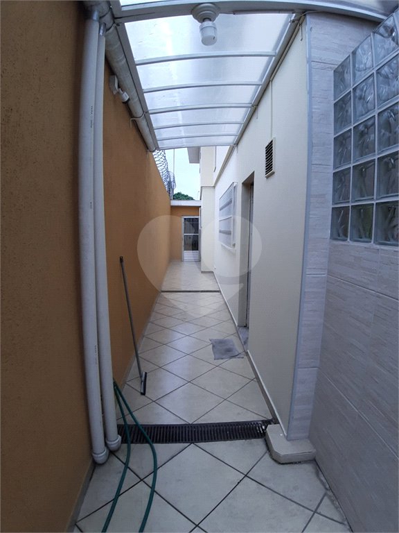 Sobrado à venda com 3 quartos, sendo 1 suíte,  em Vila Mazzei, São Paulo, SP