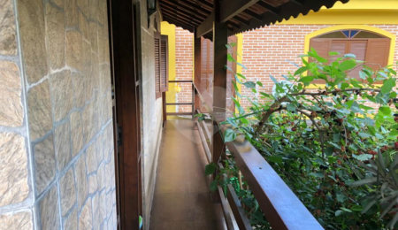 Sobrado à venda com 3 quartos em Serra da Cantareira, Mairiporã, SP