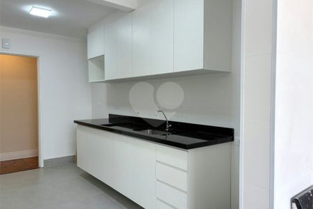 Apartamento à venda com 2 quartos em Indianópolis, São Paulo, SP
