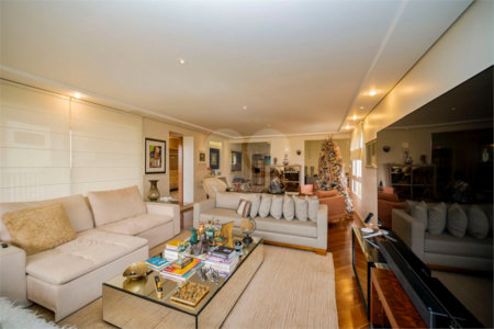 Apartamento à venda com 4 quartos, sendo 2 suítes,  em Vila Suzana, São Paulo, SP