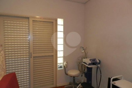 Casa de Vila à venda com 3 quartos, sendo 1 suíte, em Brooklin Novo, São Paulo, SP