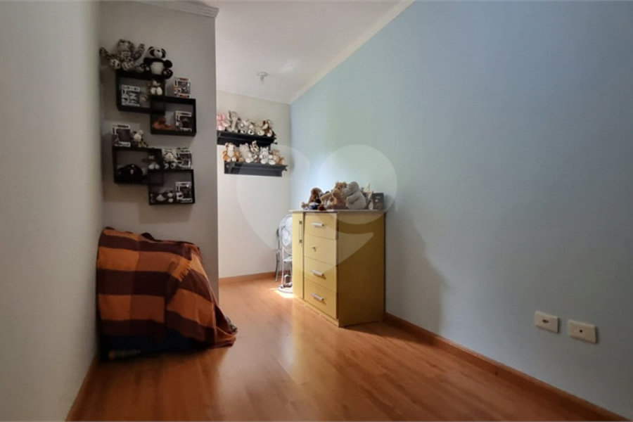 Casa à venda com 3 quartos, sendo 1 suíte, no condomínio Residencial Açaí, São Paulo - SP