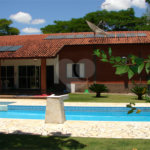 Casa à venda com 3 quartos, sendo 1 suíte, no condomínio Estância Marambaia, Vinhedo - SP
