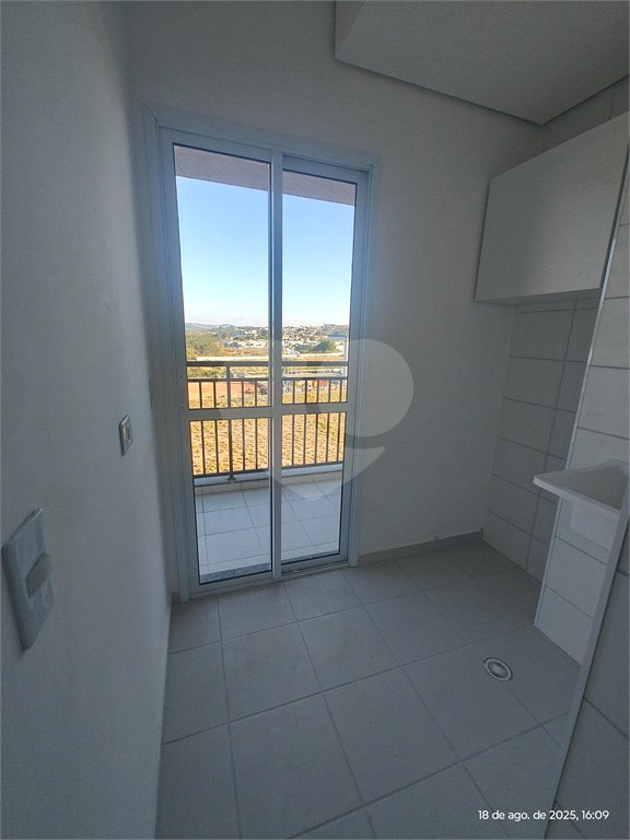 Apartamento para alugar com 3 quartos, sendo 1 suíte,  em Jardim das Palmeiras, Atibaia, SP
