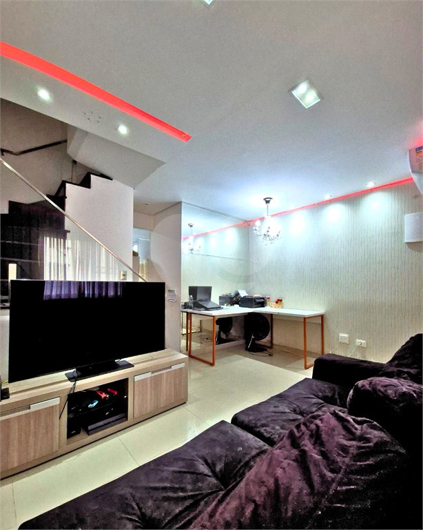 Casa à venda com 2 quartos, sendo 1 suíte,  no condomínio Reserva da Cantareira, São Paulo - SP
