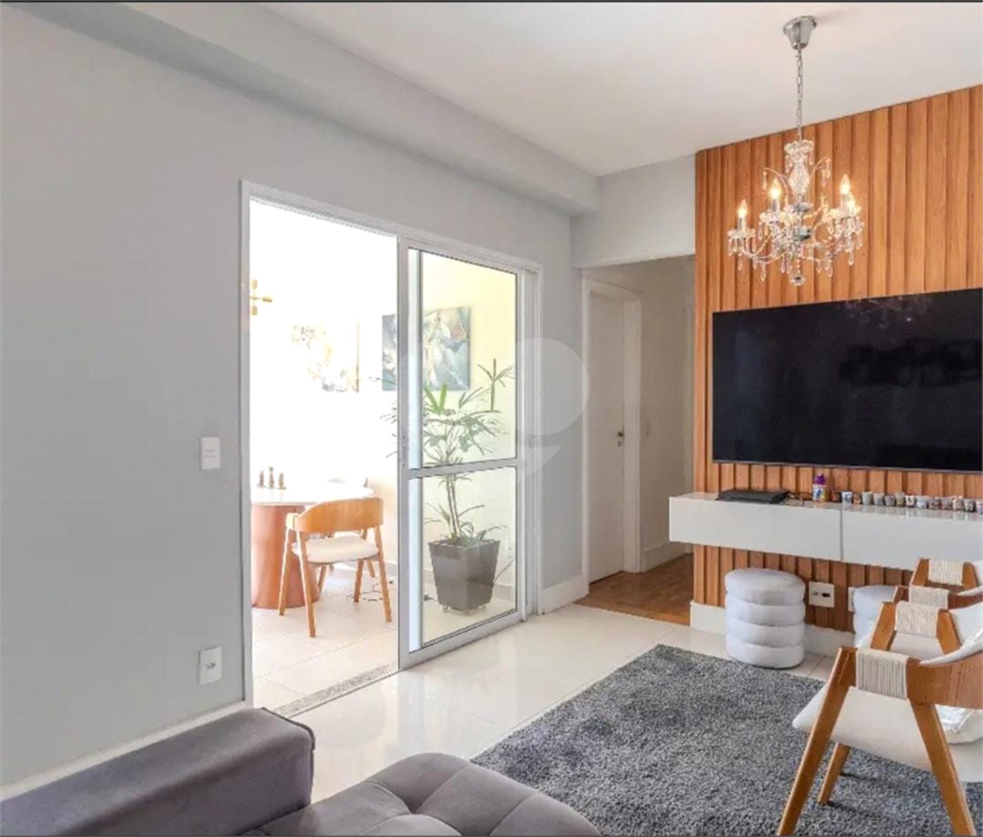 Apartamento à venda com 2 quartos, sendo 1 suíte, em Alto da Boa Vista, São Paulo, SP
