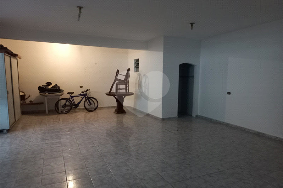 Sobrado à venda ou para alugar com 4 quartos, sendo 1 suíte,  em Barro Branco (zona Norte), São Paulo, SP
