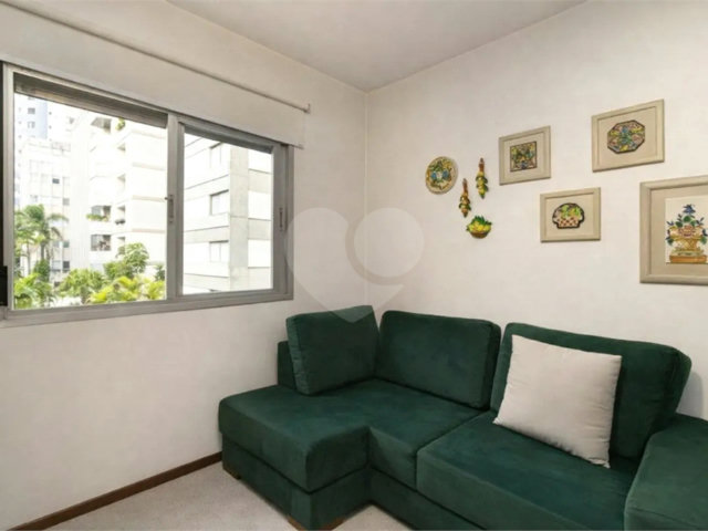 Apartamento à venda com 3 quartos, sendo 1 suíte,  em Brooklin, São Paulo, SP