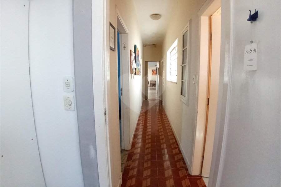 Casa à venda com 4 quartos, sendo 2 suítes, em Santana, São Paulo, SP