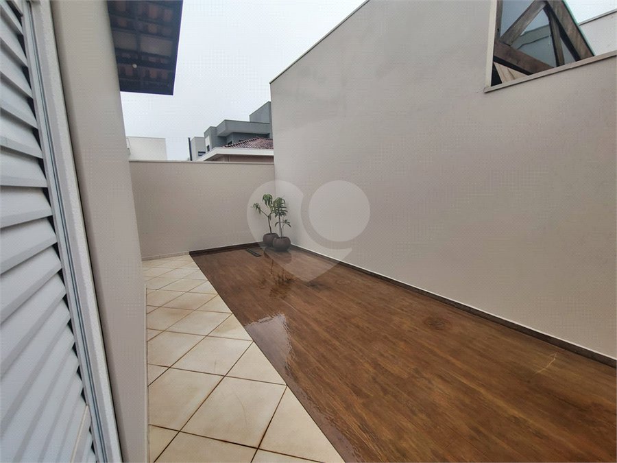 Casa à venda com 3 quartos, sendo 1 suíte,  no condomínio Bosque São Carlos, São Carlos - SP