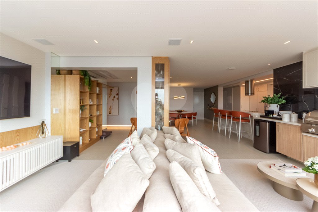 Apartamento à venda com 2 suítes em Brooklin, São Paulo, SP