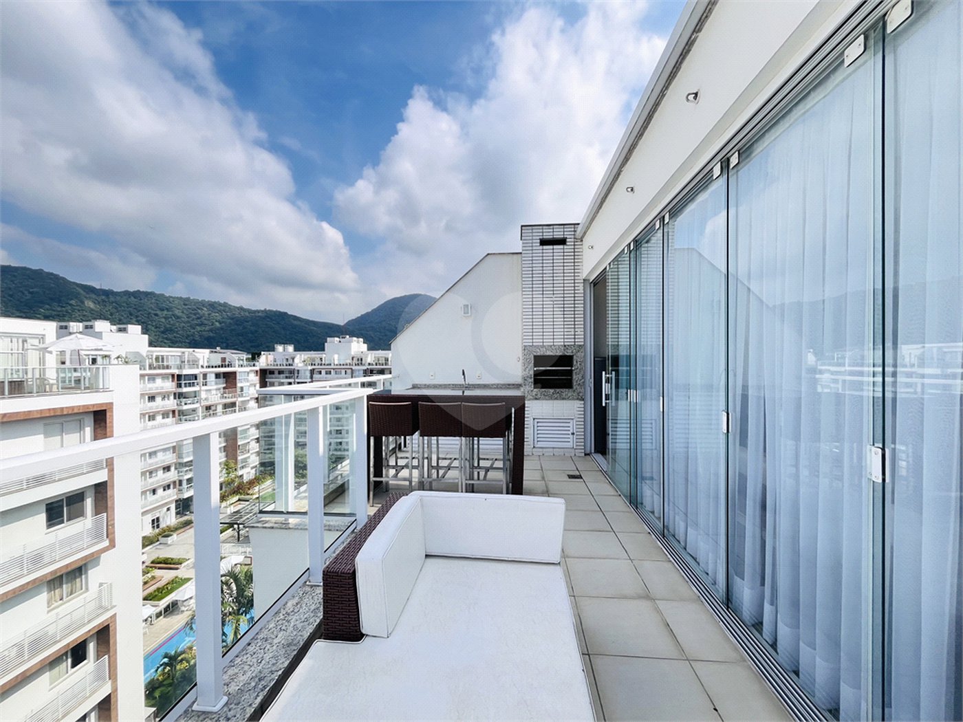 Cobertura à venda com 3 quartos, sendo 2 suítes, em Recreio dos Bandeirantes, Rio de Janeiro, RJ