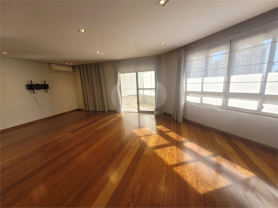 Apartamento à venda com 3 quartos, sendo 2 suítes, em Vila Leopoldina, São Paulo, SP