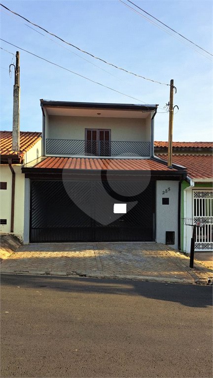 Sobrado à venda com 3 quartos, sendo 2 suítes, em Jardim Adriana, Indaiatuba, SP