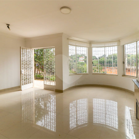 Casa à venda ou para alugar com 4 quartos, sendo 1 suíte,  em Pacaembu, São Paulo, SP