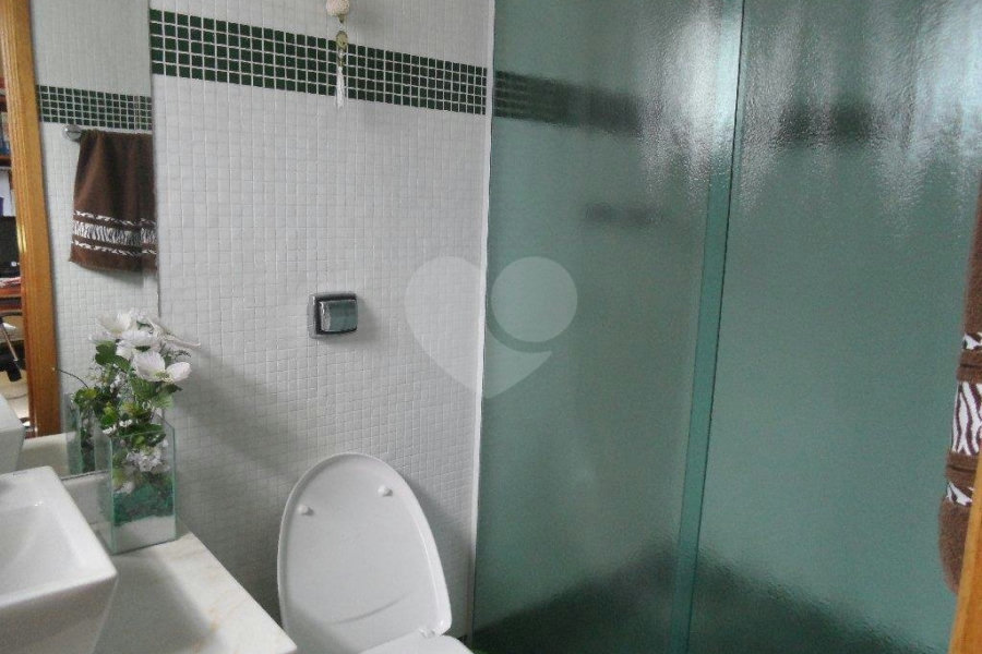 Sobrado à venda com 4 quartos, sendo 3 suítes, em Jardim São Paulo(zona Norte), São Paulo, SP