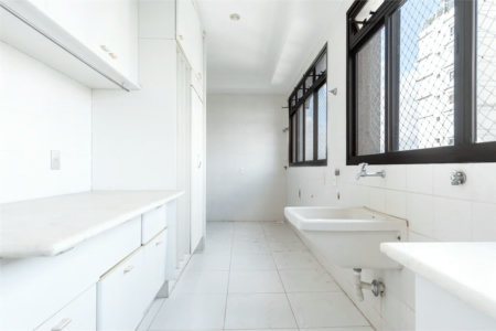 Duplex à venda com 6 quartos, sendo 4 suítes, em Alto de Pinheiros, São Paulo, SP