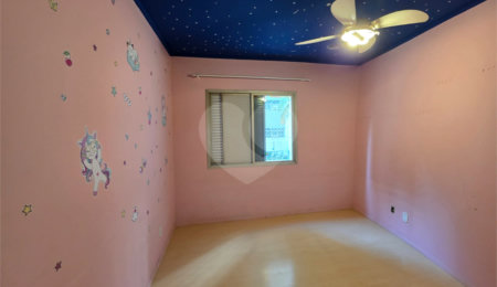 Apartamento à venda com 3 quartos, sendo 1 suíte,  em Santa Cecília, São Paulo, SP