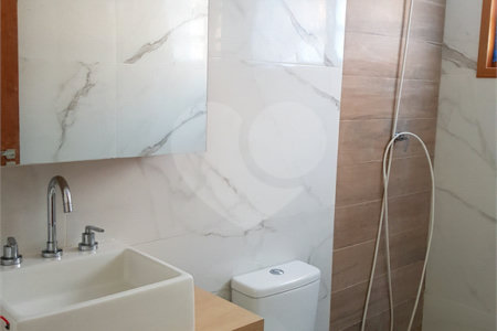 Sobrado à venda com 3 quartos, sendo 1 suíte, em Água Fria, São Paulo, SP