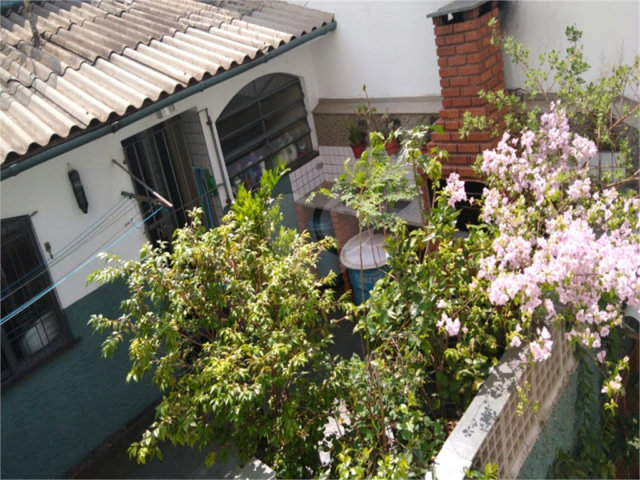 Sobrado à venda com 3 quartos, sendo 1 suíte,  em Alto da Boa Vista, São Paulo, SP