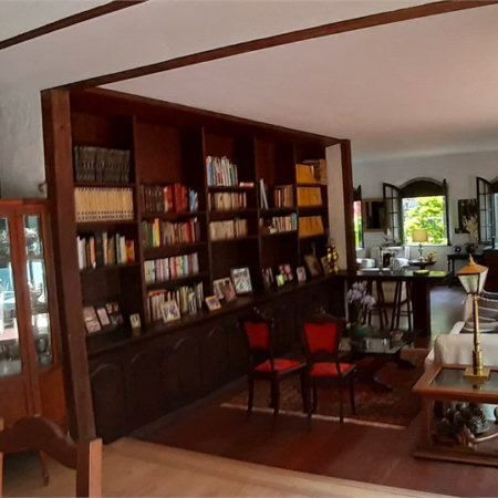 Sobrado à venda com 4 quartos, sendo 2 suítes, em Vila Madalena, São Paulo, SP