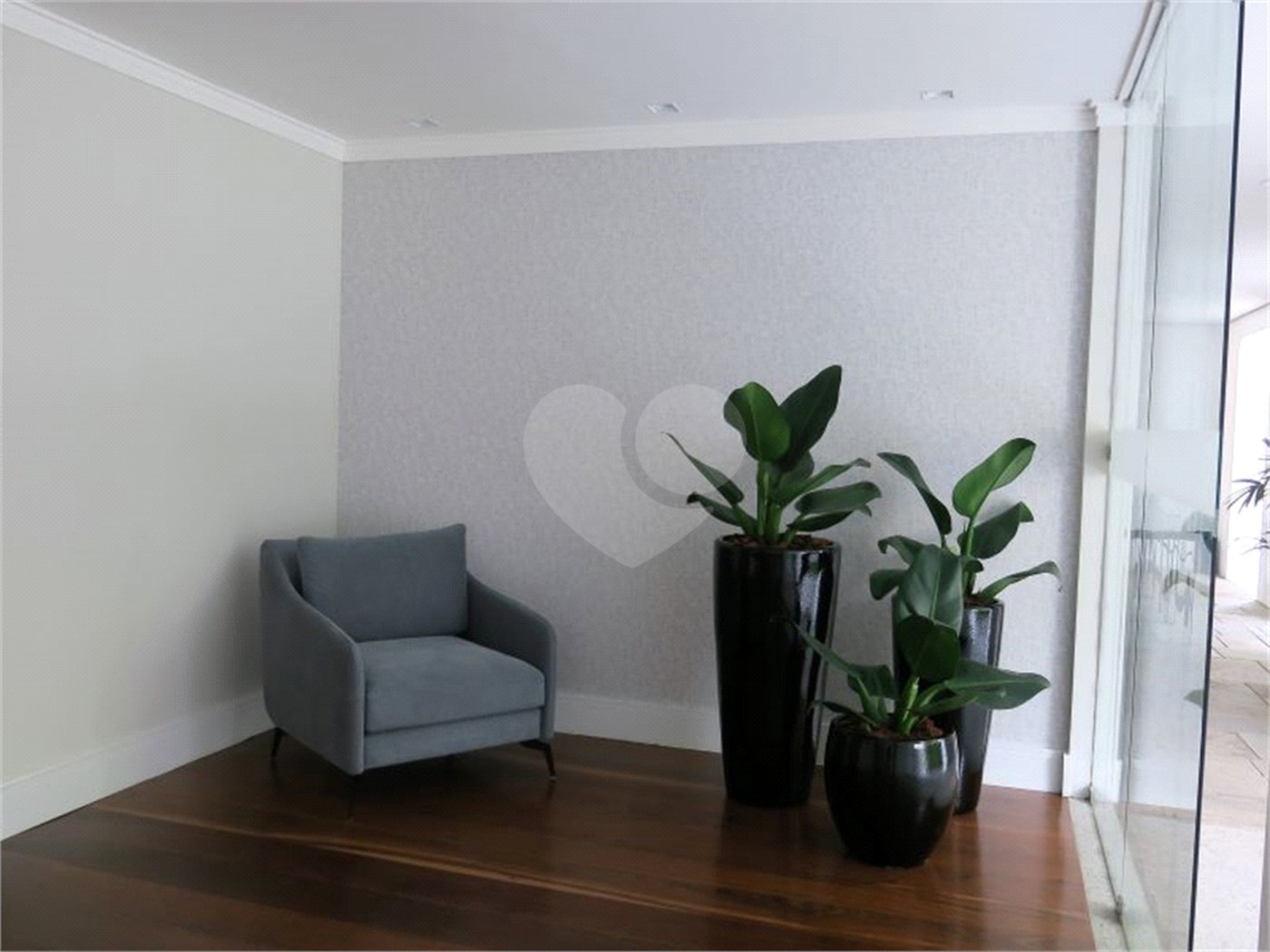 Apartamento à venda com 3 quartos, sendo 1 suíte,  em Vila Andrade, São Paulo, SP