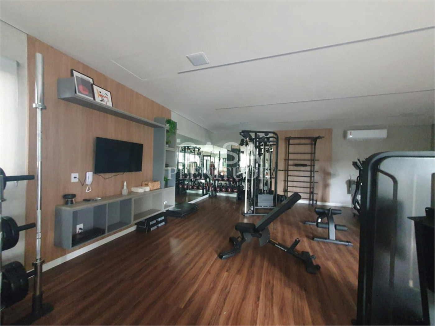 Apartamento para alugar com 2 quartos, sendo 1 suíte,  em Jardim Guarujá, Sorocaba, SP
